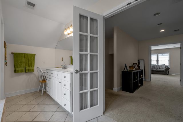 1028 Cooper Drive, Lexington, KY 40502