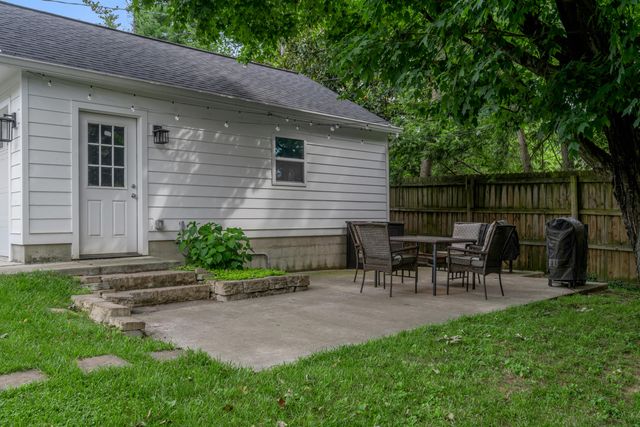 1028 Cooper Drive, Lexington, KY 40502
