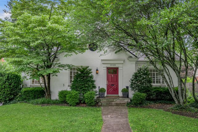 1028 Cooper Drive, Lexington, KY 40502
