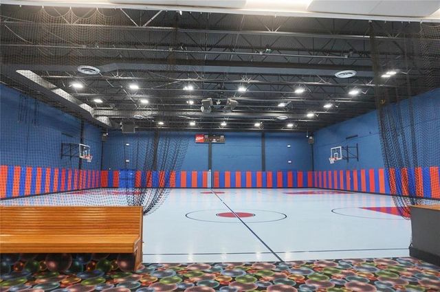 334 Lakeview Drive 204, Weston, FL 33326