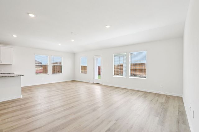 1376 Los Olmos Lane, Crandall, TX 75114