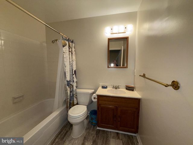 1311 E HOLLY AVE E, Sterling, VA 20164