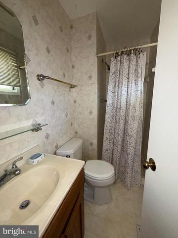1311 E HOLLY AVE E, Sterling, VA 20164