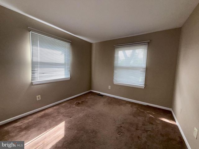 1311 E HOLLY AVE E, Sterling, VA 20164
