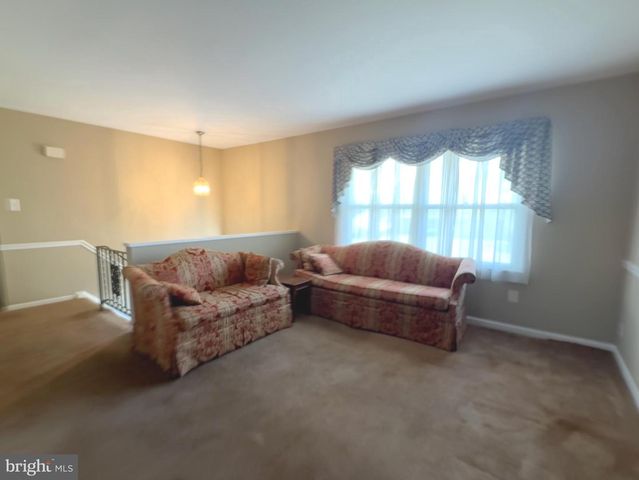 1311 E HOLLY AVE E, Sterling, VA 20164