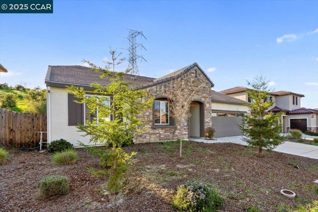 4528 Benton St, Antioch, CA 94531