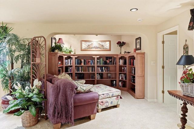 1832 La Belle Springs COURT, Oconomowoc, WI 53066