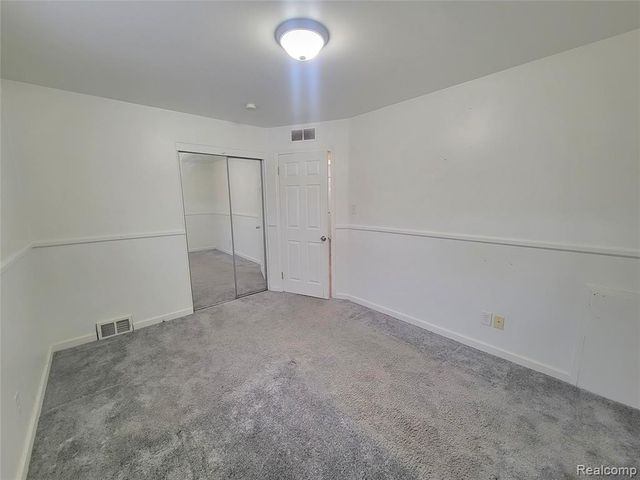 22321 Logue Avenue, Warren, MI 48091