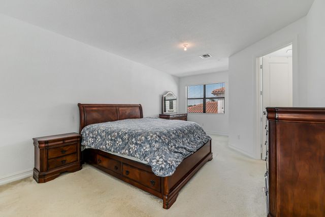 11675 SW 13th Court, Pembroke Pines, FL 33025