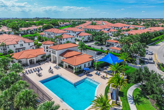 11675 SW 13th Court, Pembroke Pines, FL 33025
