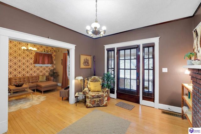 4720 S 3rd Street, Louisville, KY 40214