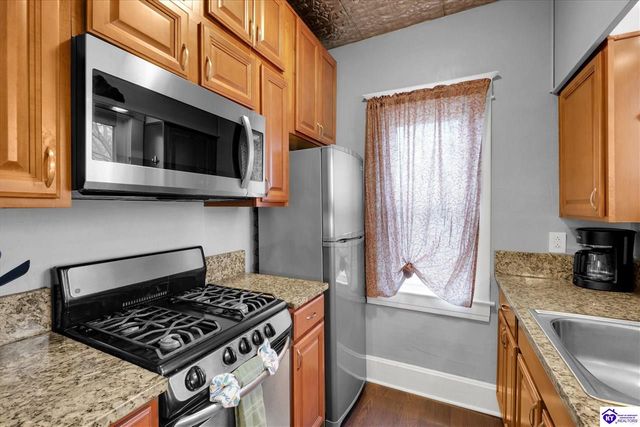 4720 S 3rd Street, Louisville, KY 40214