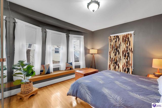 4720 S 3rd Street, Louisville, KY 40214