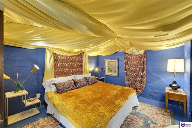 4720 S 3rd Street, Louisville, KY 40214