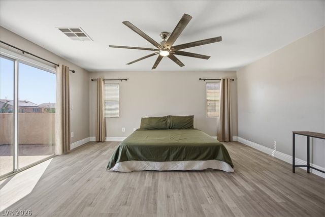 6112 Silken Saddle Street, North Las Vegas, NV 89031