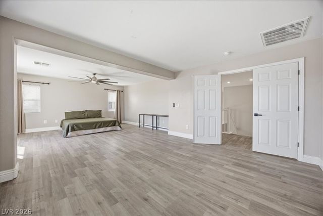 6112 Silken Saddle Street, North Las Vegas, NV 89031