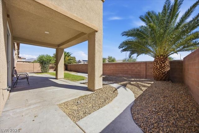 6112 Silken Saddle Street, North Las Vegas, NV 89031