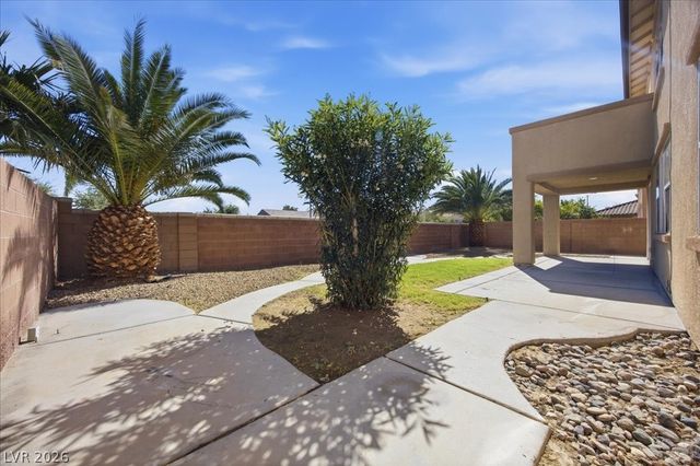 6112 Silken Saddle Street, North Las Vegas, NV 89031