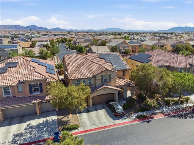 6112 Silken Saddle Street, North Las Vegas, NV 89031