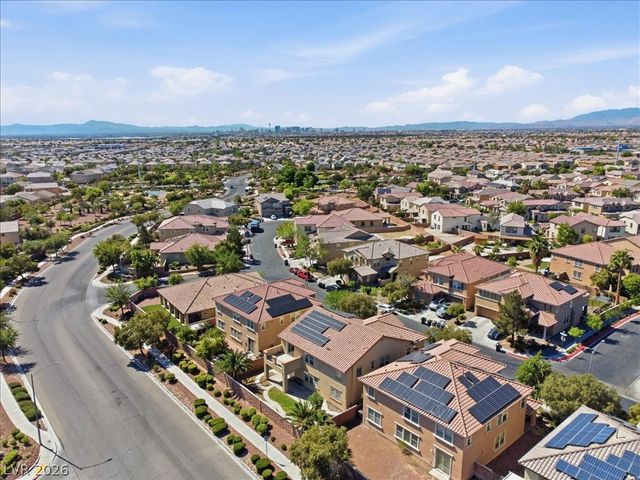 6112 Silken Saddle Street, North Las Vegas, NV 89031