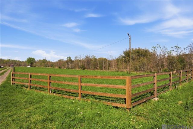 9987 Greenwell Springs-port Hudson Rd, Zachary, LA 70791