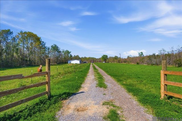 9987 Greenwell Springs-port Hudson Rd, Zachary, LA 70791