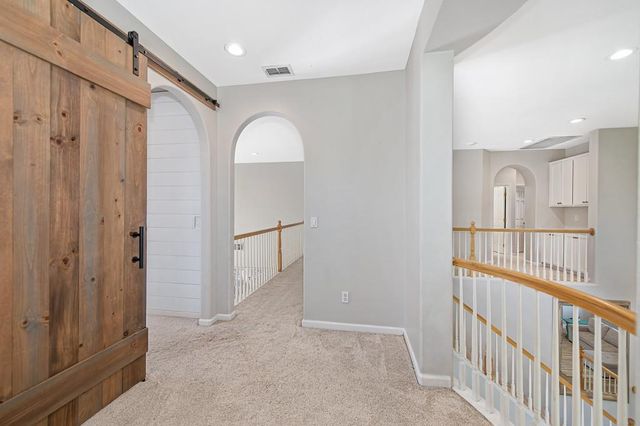 4060 Clarewood Way, Sacramento, CA 95835
