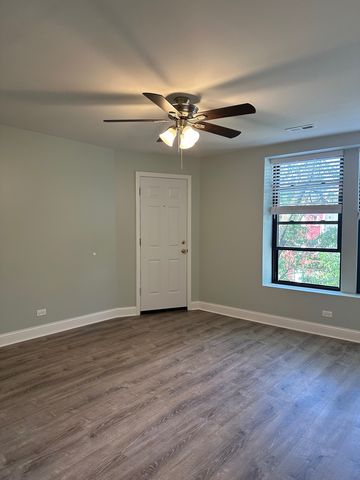 4401 S Michigan Avenue 3S, Chicago, IL 60653