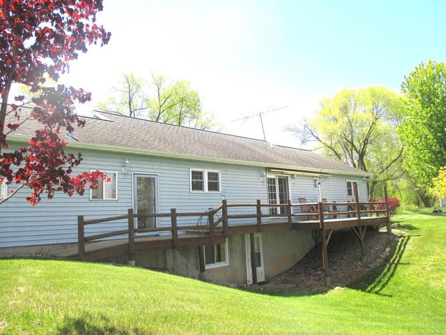 W5390 Buffalo Drive, Montello, WI 53949