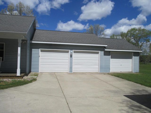 W5390 Buffalo Drive, Montello, WI 53949