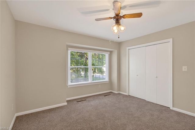 1059 Clipper DR, Hampton, VA 23669