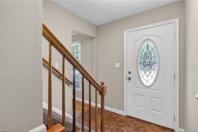 1059 Clipper DR, Hampton, VA 23669