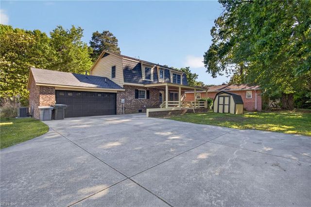 1059 Clipper DR, Hampton, VA 23669