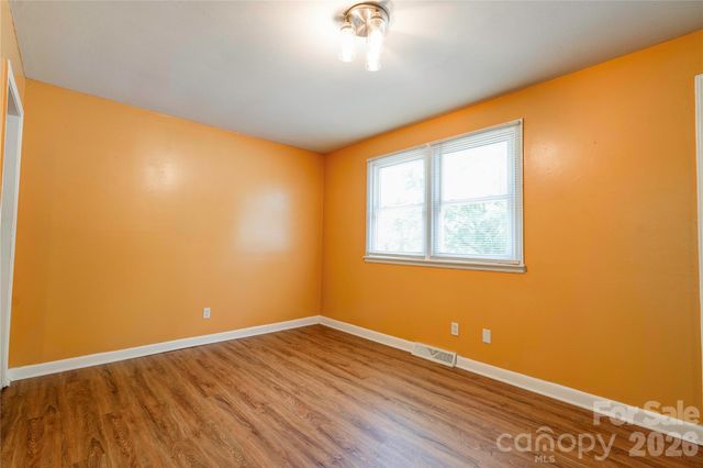 201 Skycrest Avenue, Shelby, NC 28152