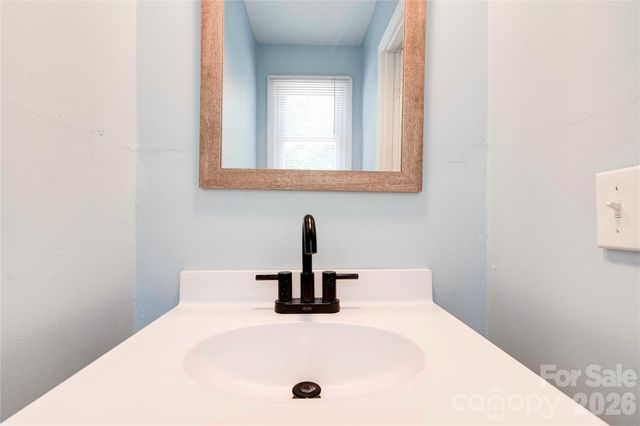 201 Skycrest Avenue, Shelby, NC 28152