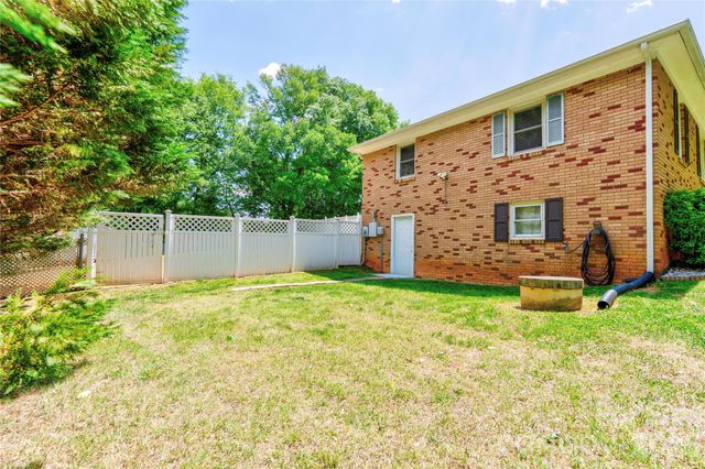 201 Skycrest Avenue, Shelby, NC 28152