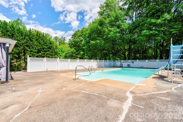 201 Skycrest Avenue, Shelby, NC 28152