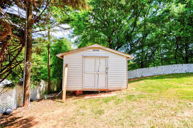 201 Skycrest Avenue, Shelby, NC 28152