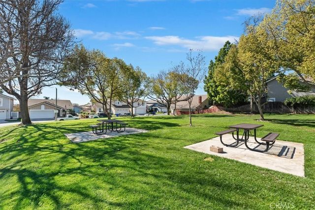 6901 Saddleback Place, Rancho Cucamonga, CA 91701