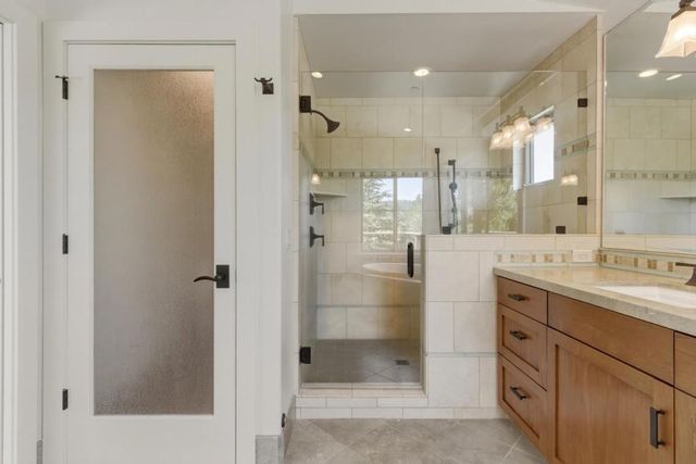 1250 Day Valley Ridge, Aptos, CA 95003