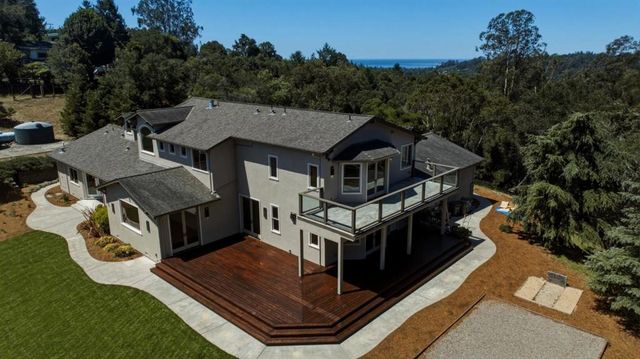 1250 Day Valley Ridge, Aptos, CA 95003