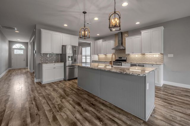 3179 Bay Springs Park, Lexington, KY 40509