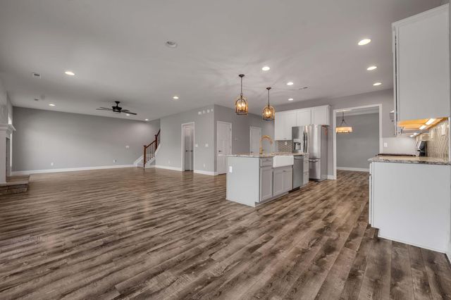3179 Bay Springs Park, Lexington, KY 40509