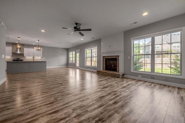 3179 Bay Springs Park, Lexington, KY 40509