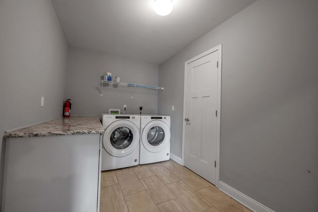 3179 Bay Springs Park, Lexington, KY 40509