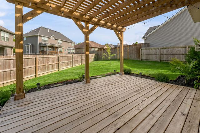 3179 Bay Springs Park, Lexington, KY 40509