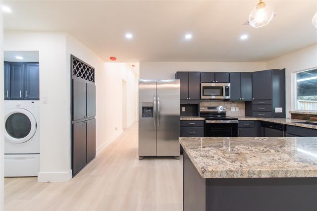 15411 Sierra Valle Drive, Houston, TX 77083