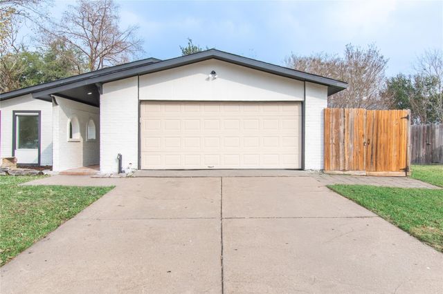 15411 Sierra Valle Drive, Houston, TX 77083