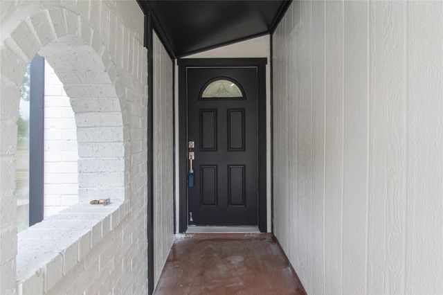 15411 Sierra Valle Drive, Houston, TX 77083