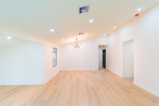 15411 Sierra Valle Drive, Houston, TX 77083